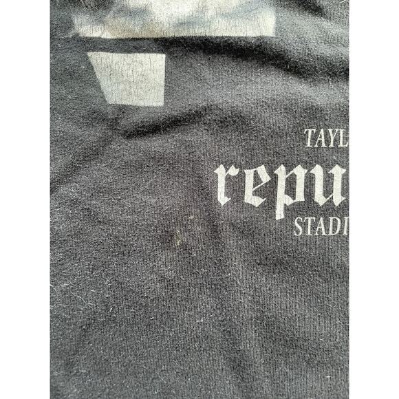 Taylor Swift Reputation Reputation Stadium Tour Black Tshirt Youth Medium - Picture 2 of 4